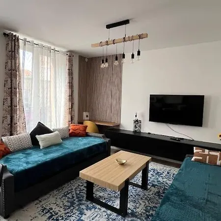 Appartement Kb 21 - Metro 7 - Ac - Free Parking - 4 Pers *